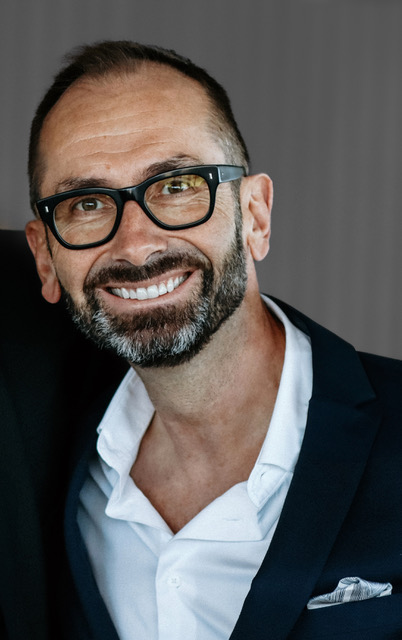 Dr. David Gerdolle